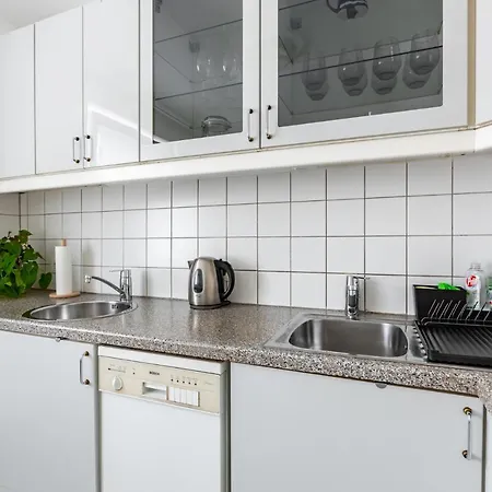 Retro Apartment In The City Center. Wenen Buitenkant foto